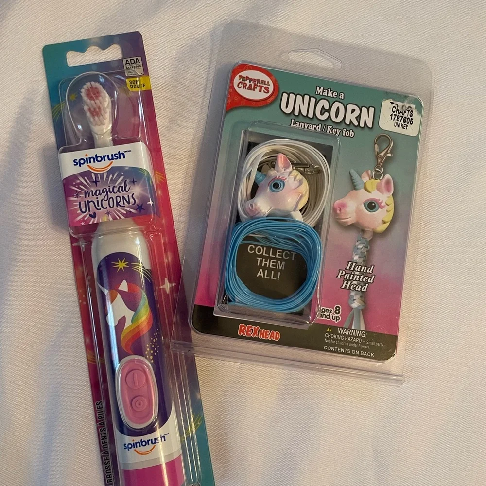 Spinbrush Magical Unicorn Electric Toothbrush + Unicorn Lanyard/Key Fob Kit, NWT